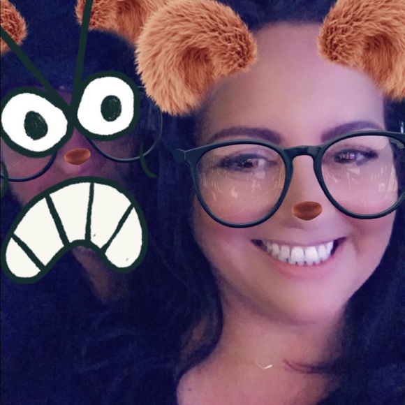 Meet your Posher, Alison - Picture 14 of 15